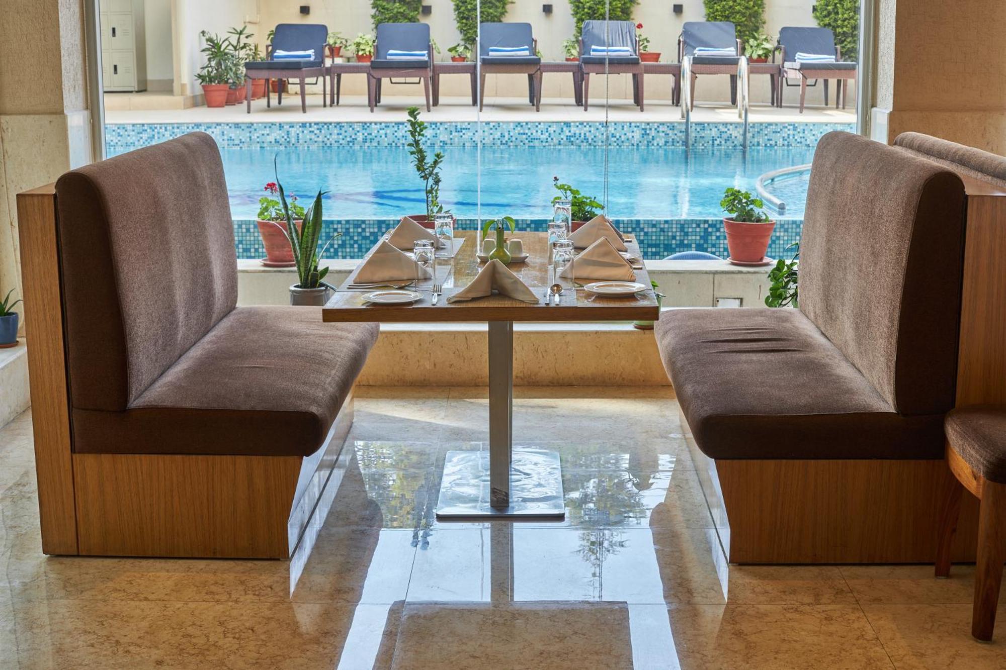 קטמנדו Hotel Crowne Imperial מראה חיצוני תמונה