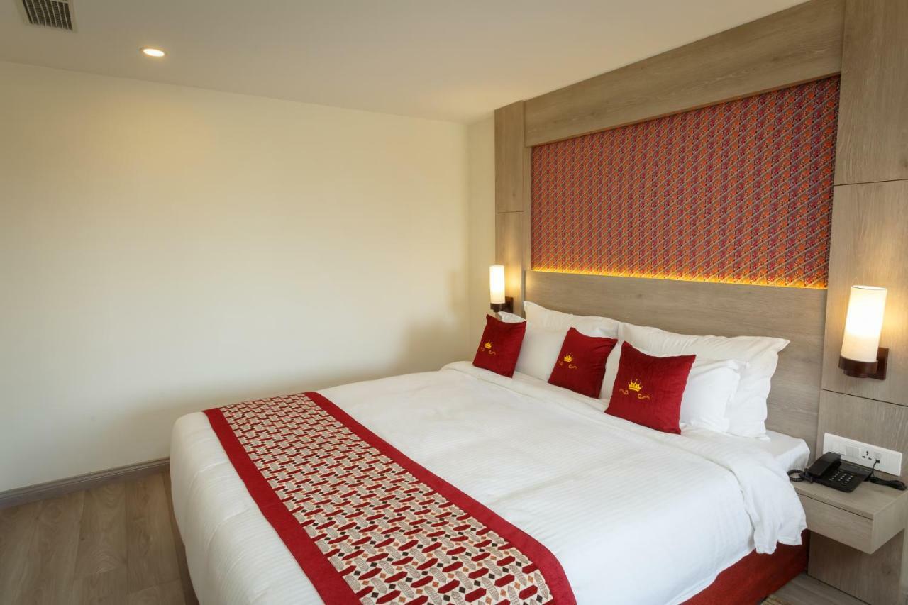 קטמנדו Hotel Crowne Imperial מראה חיצוני תמונה