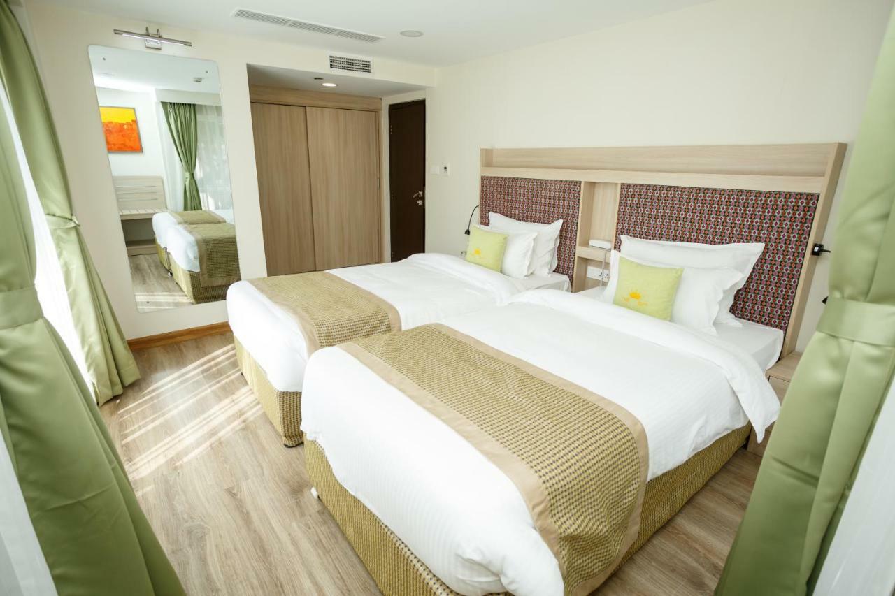 קטמנדו Hotel Crowne Imperial מראה חיצוני תמונה