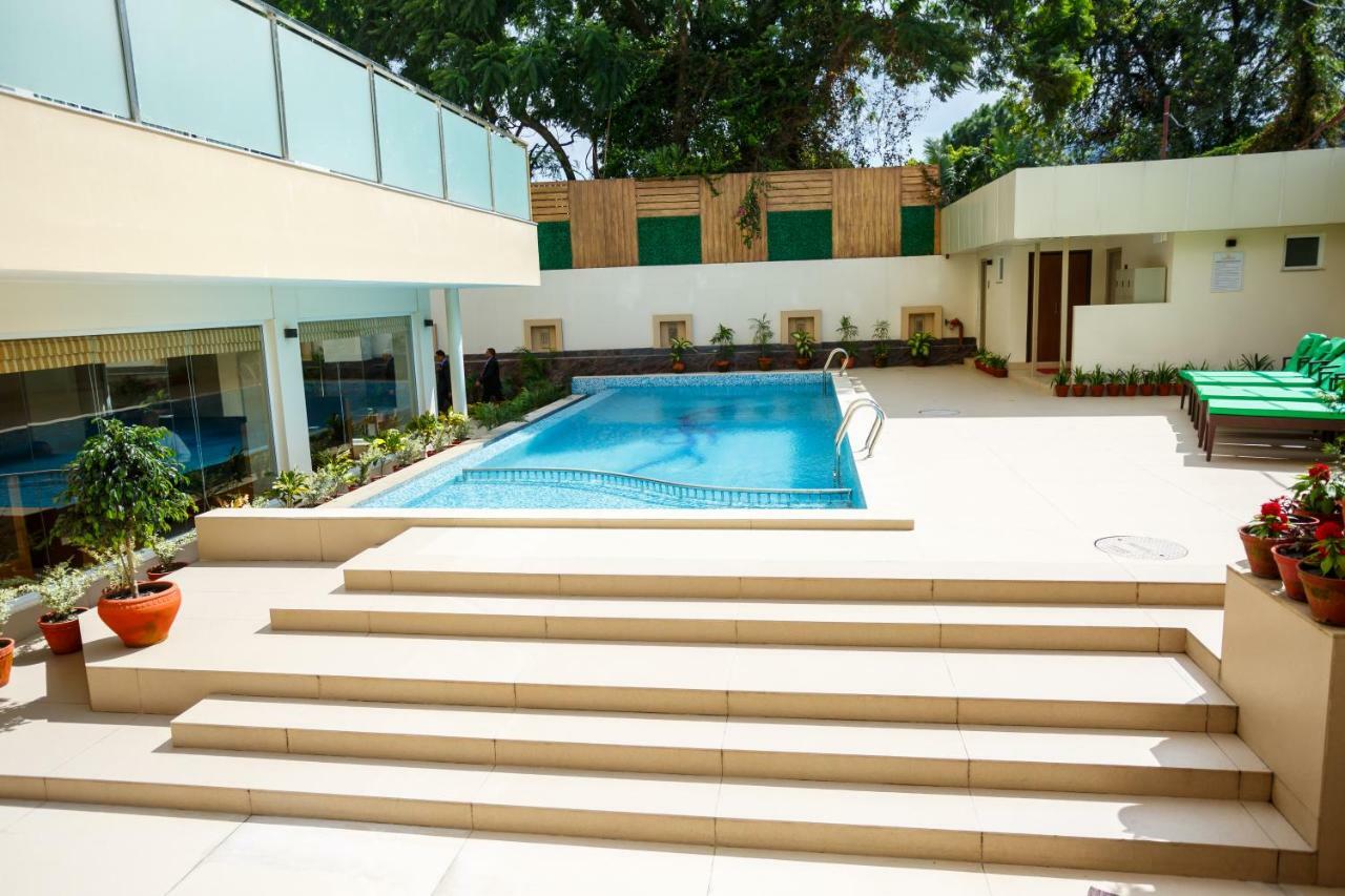קטמנדו Hotel Crowne Imperial מראה חיצוני תמונה